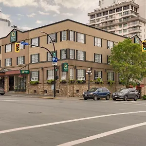 *** Inn Quality Downtown Inner Harbour Canada